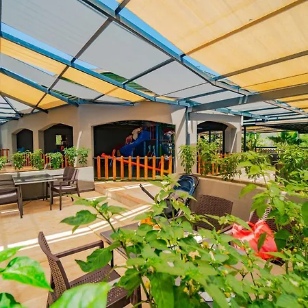 Hotel Senza Garden Club 5*