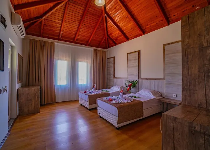 Senza Garden Club Hotel Konaklı
