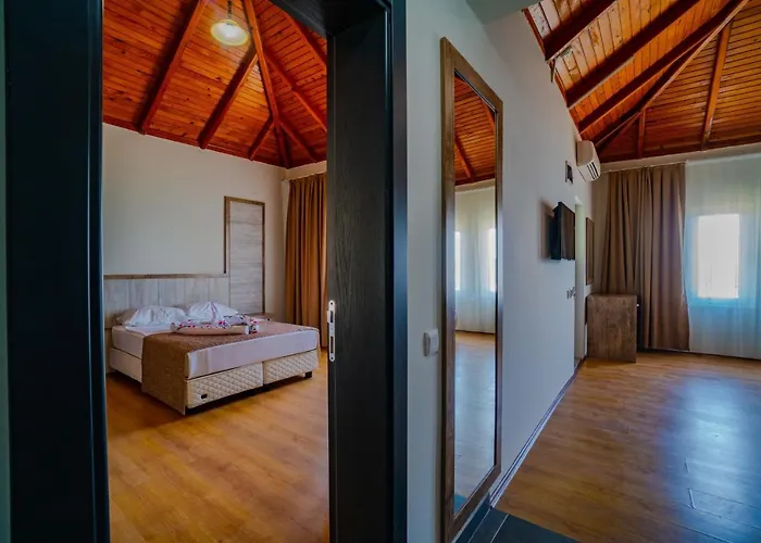 Senza Garden Club 5* Konaklı