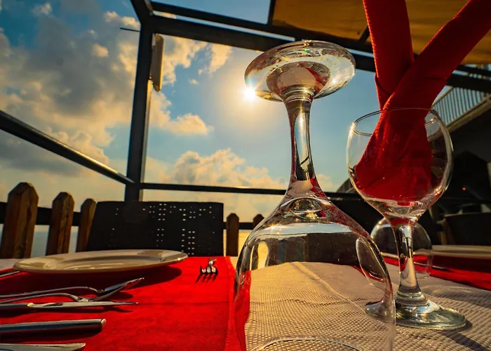 Senza Garden Club 5* Konaklı