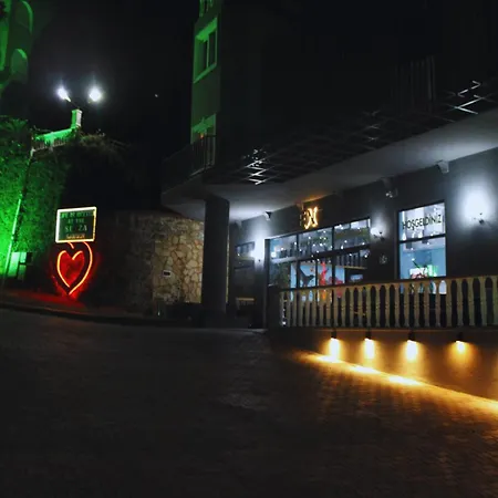Senza Garden Club Hotel